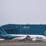 Alaska-Airlines-Boeing-787-9-Dreamliner-N784HA