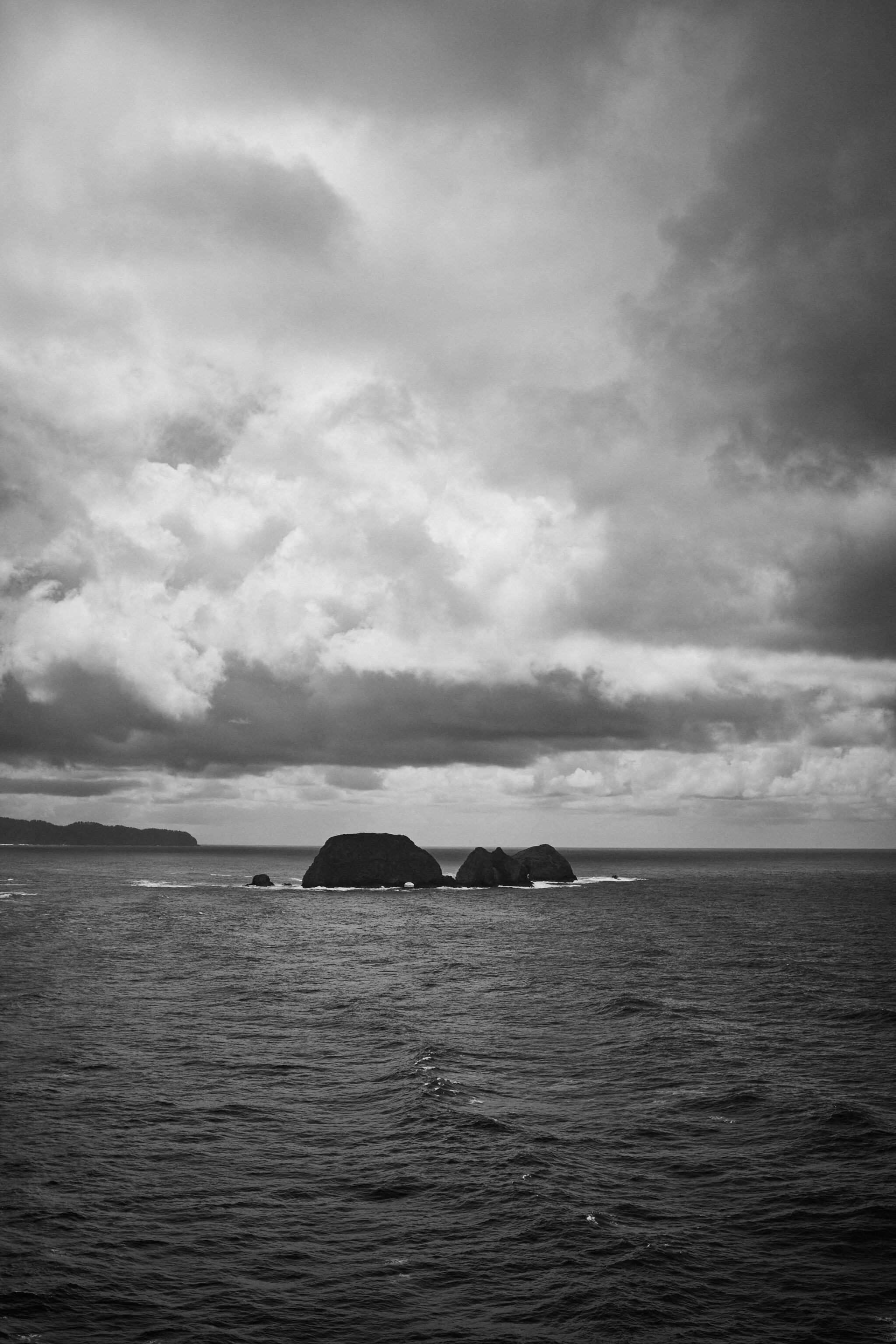 Three-Arch-Rocks.jpg