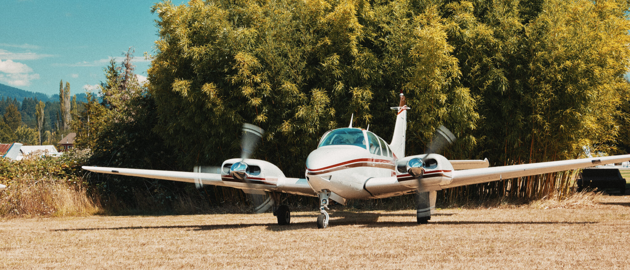 Beechcraft-Baron-N3572A.jpg
